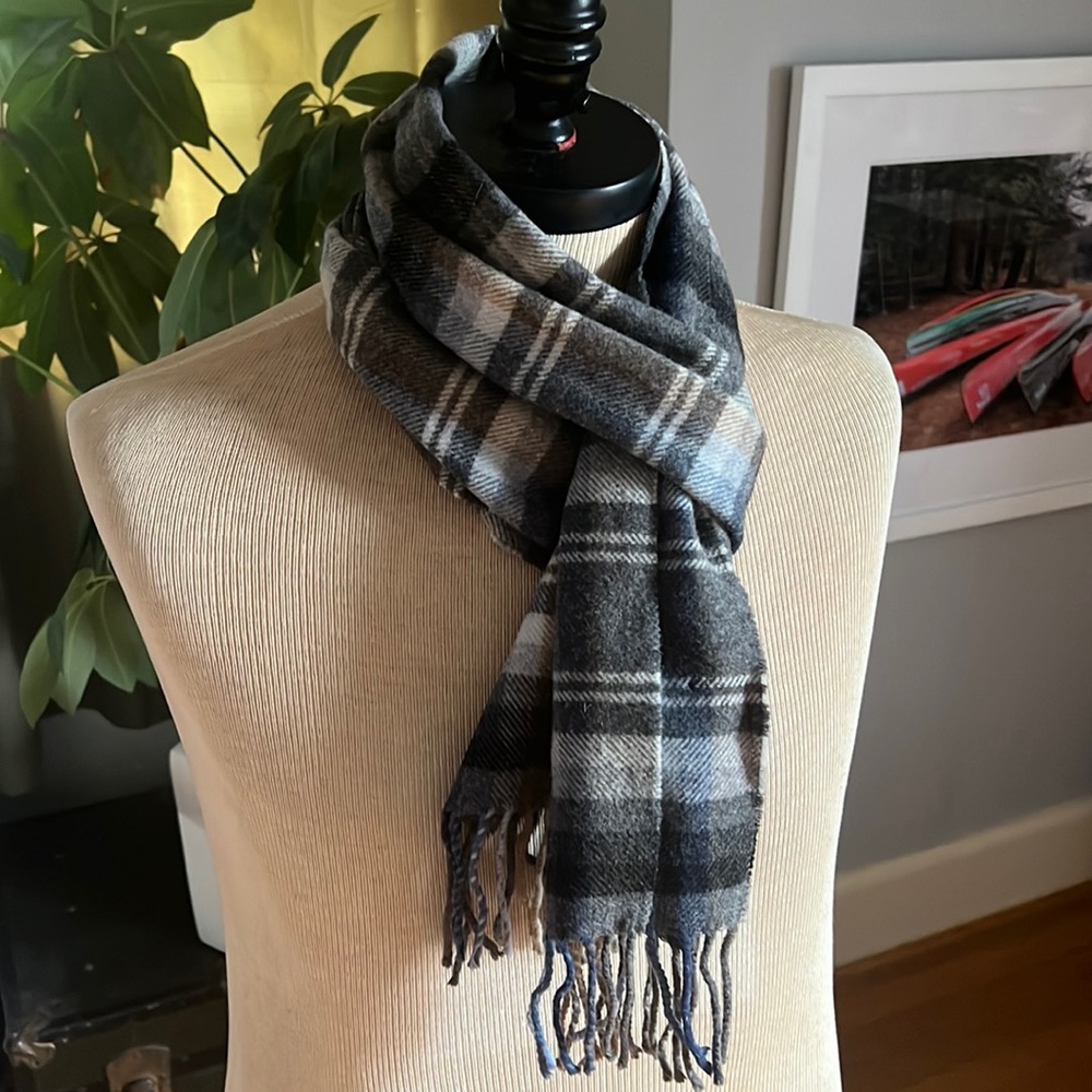 Allea Milano Plaid  scarf - Picture 2 of 6